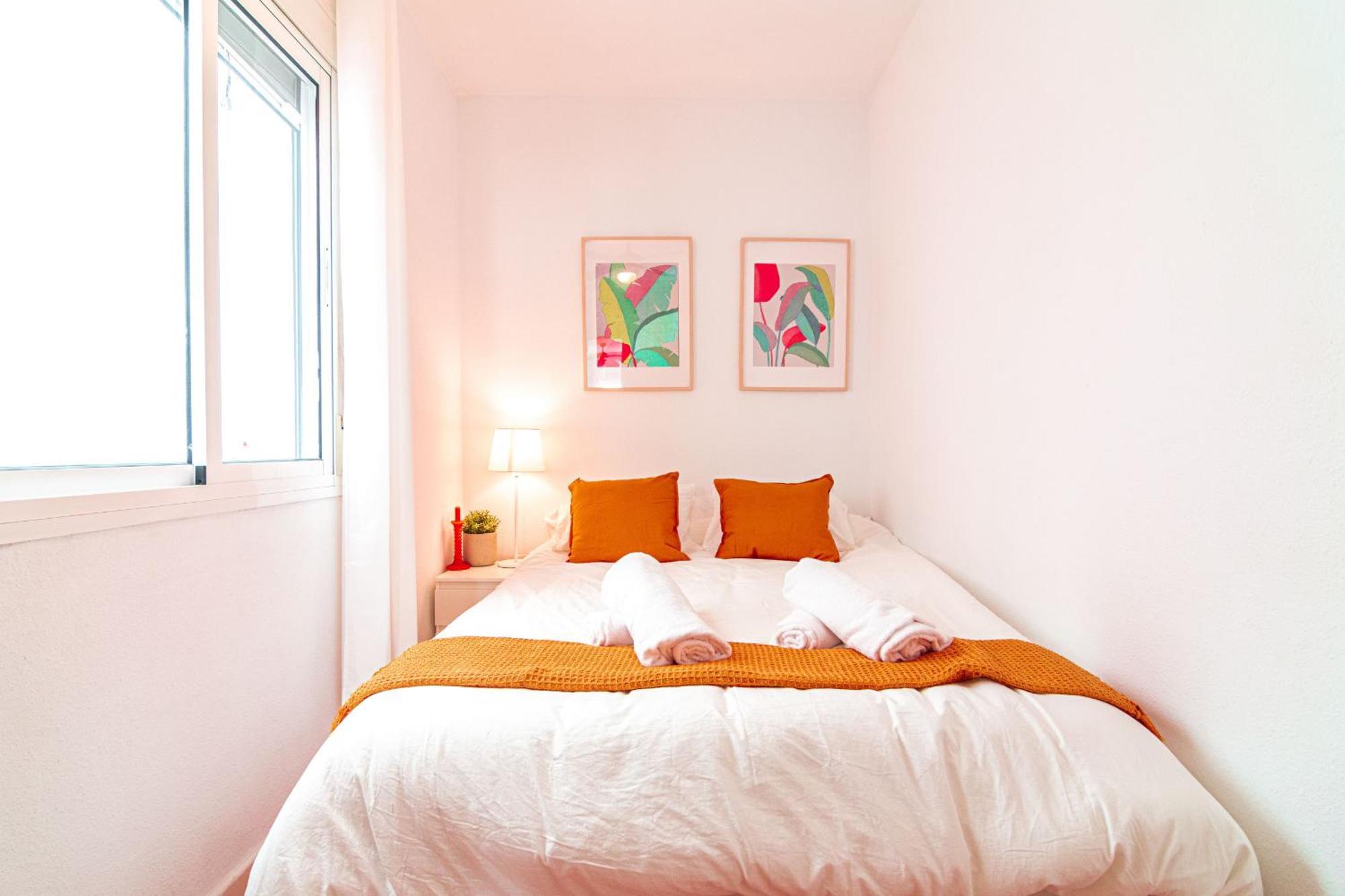 Edomus La Campana Boutique Apartment Севиля Екстериор снимка